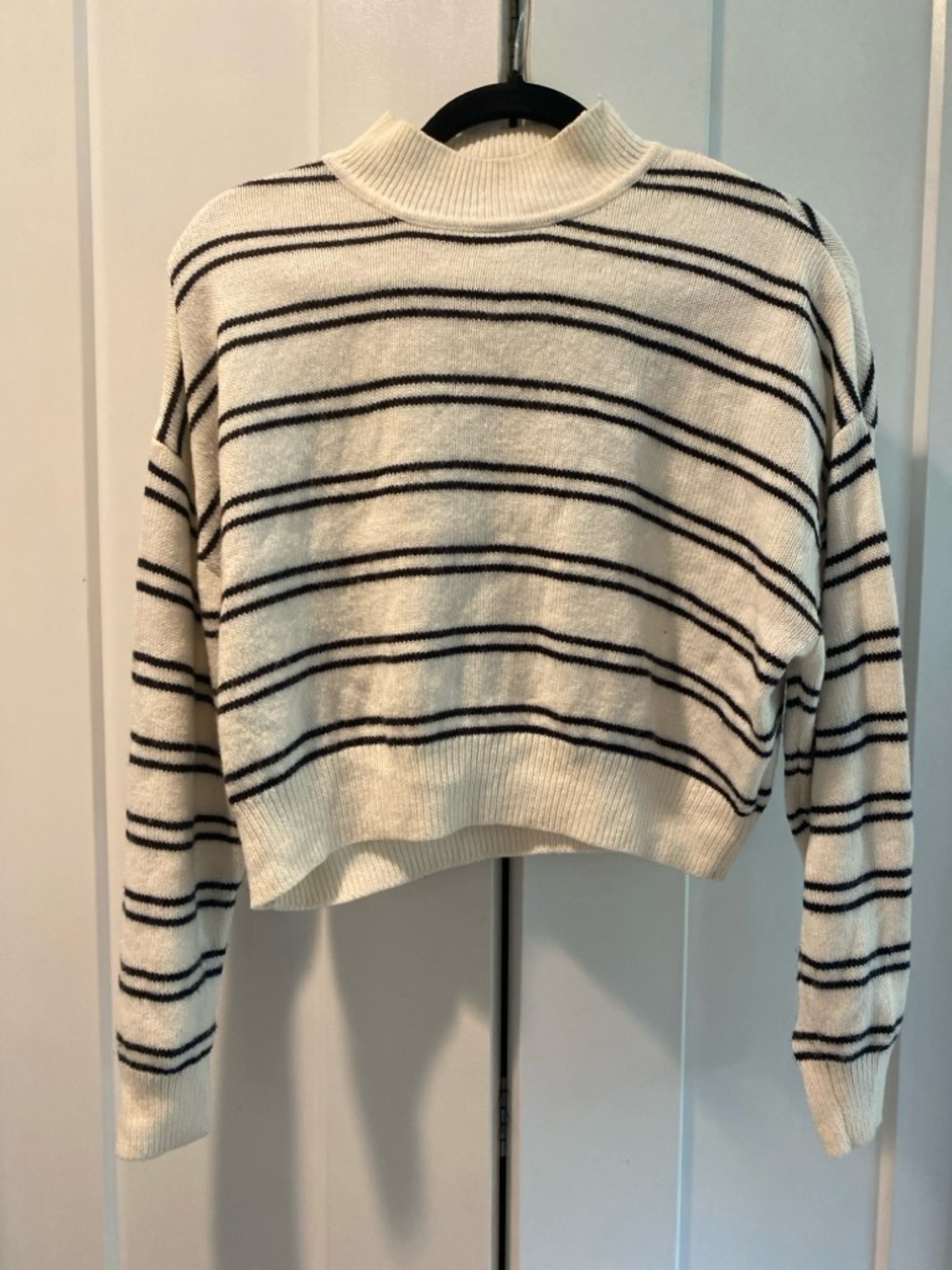 H&M Cream and Black Striped Knit Top